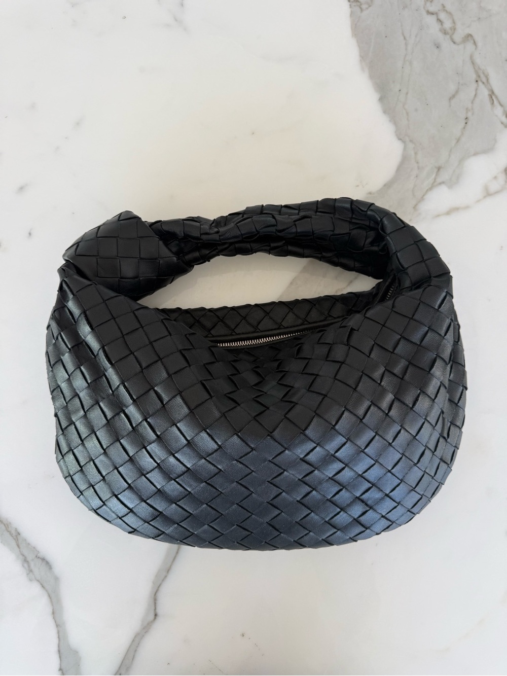 Bottega Veneta Black Jodie Teen Intrecciato Bag - Picture 9 of 13